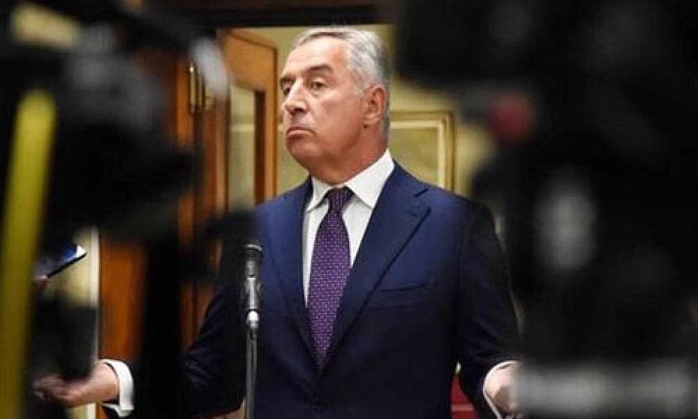 Δεν έχουν τέλος οι “ιεροί” μπελάδες στο Μαυροβούνιο